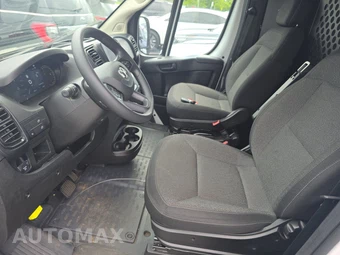 2025 Ram ProMaster 2500 Cargo Van Tradesman w/Passenger Seat Low Roof 136.0" WB - miniatura 7