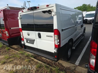2025 Ram ProMaster 2500 Cargo Van Tradesman w/Passenger Seat Low Roof 136.0" WB - miniatura 4
