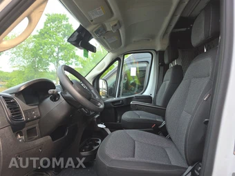 2025 Ram ProMaster 2500 Cargo Van Tradesman w/Passenger Seat Low Roof 136.0" WB - miniatura 7