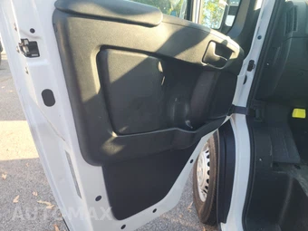 2025 Ram ProMaster 2500 Cargo Van Tradesman w/Passenger Seat Low Roof 136.0" WB - miniatura 9