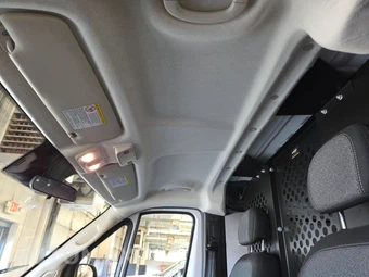 2025 Ram ProMaster 2500 Cargo Van Tradesman w/Passenger Seat Low Roof 136.0" WB - miniatura 17