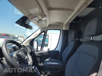 2025 Ram ProMaster 2500 Cargo Van Tradesman w/Passenger Seat Low Roof 136.0" WB - miniatura 16