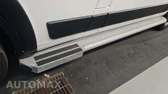2025 Ram ProMaster 2500 Cargo Van Tradesman w/Passenger Seat Low Roof 136.0" WB - miniatura 18