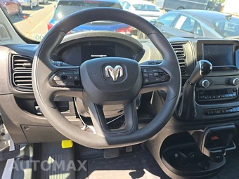 2025 Ram ProMaster 2500 Cargo Van Tradesman w/Passenger Seat Low Roof 136.0" WB - miniatura 10