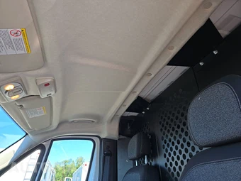 2025 Ram ProMaster 2500 Cargo Van Tradesman w/Passenger Seat Low Roof 136.0" WB - miniatura 17