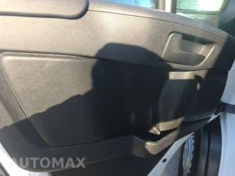 2025 Ram ProMaster 2500 Cargo Van Tradesman w/Passenger Seat Low Roof 136.0" WB - miniatura 9