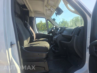 2025 Ram ProMaster 2500 Cargo Van Tradesman w/Passenger Seat Low Roof 136.0" WB - miniatura 8