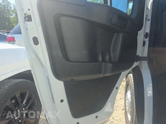 2025 Ram ProMaster 2500 Cargo Van Tradesman w/Passenger Seat Low Roof 136.0" WB - miniatura 9