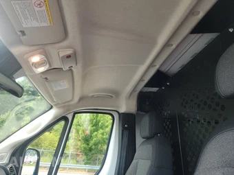 2025 Ram ProMaster 2500 Cargo Van Tradesman w/Passenger Seat Low Roof 136.0" WB - miniatura 19