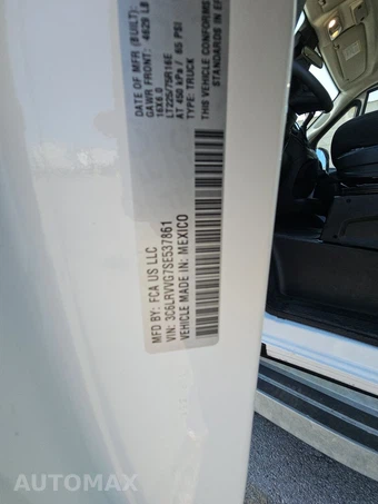 2025 Ram ProMaster 2500 Cargo Van Tradesman w/Passenger Seat Low Roof 136.0" WB - miniatura 13