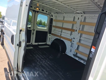 2025 Ram ProMaster 2500 Cargo Van Tradesman w/Passenger Seat Low Roof 136.0" WB - miniatura 13
