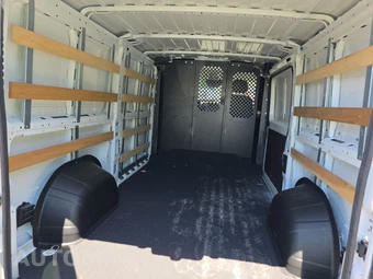 2025 Ram ProMaster 2500 Cargo Van Tradesman w/Passenger Seat Low Roof 136.0" WB - miniatura 16