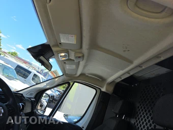 2025 Ram ProMaster 2500 Cargo Van Tradesman w/Passenger Seat Low Roof 136.0" WB - miniatura 17