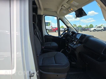 2025 Ram ProMaster 2500 Cargo Van Tradesman w/Passenger Seat Low Roof 136.0" WB - miniatura 8