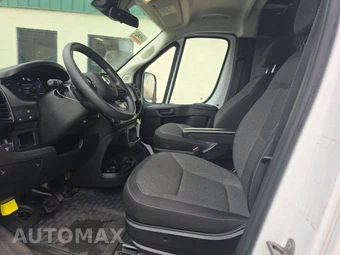 2025 Ram ProMaster 2500 Cargo Van Tradesman w/Passenger Seat Low Roof 136.0" WB - miniatura 7