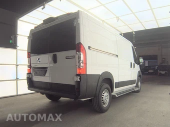 2025 Ram ProMaster 2500 Cargo Van Tradesman w/Passenger Seat Low Roof 136.0" WB - miniatura 4