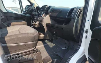 2025 Ram ProMaster 2500 Cargo Van Tradesman w/Passenger Seat Low Roof 136.0" WB - miniatura 19