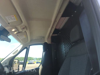 2025 Ram ProMaster 2500 Cargo Van Tradesman w/Passenger Seat Low Roof 136.0" WB - miniatura 17