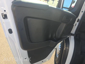 2025 Ram ProMaster 2500 Cargo Van Tradesman w/Passenger Seat Low Roof 136.0" WB - miniatura 9