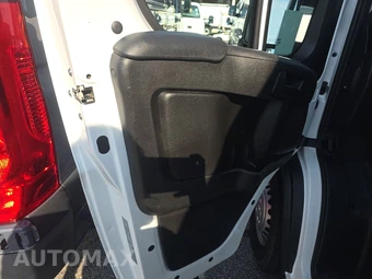 2025 Ram ProMaster 2500 Cargo Van Tradesman w/Passenger Seat Low Roof 136.0" WB - miniatura 9