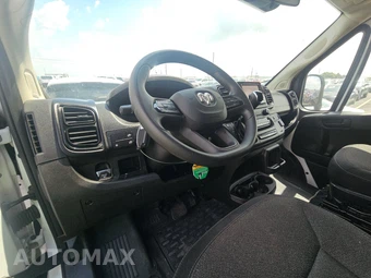 2025 Ram ProMaster 2500 Cargo Van Tradesman w/Passenger Seat Low Roof 136.0" WB - miniatura 11