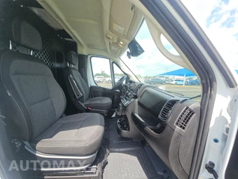 2025 Ram ProMaster 2500 Cargo Van Tradesman w/Passenger Seat Low Roof 136.0" WB - miniatura 8