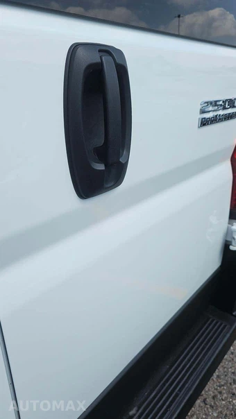 2025 Ram ProMaster 2500 Cargo Van Tradesman w/Passenger Seat Low Roof 136.0" WB - miniatura 22