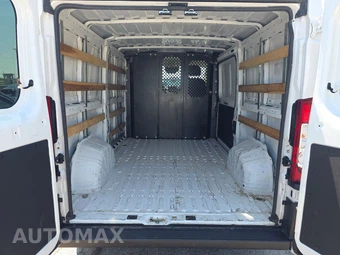 2025 Ram ProMaster 2500 Cargo Van Tradesman w/Passenger Seat Low Roof 136.0" WB - miniatura 15