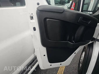 2025 Ram ProMaster 2500 Cargo Van Tradesman w/Passenger Seat Low Roof 136.0" WB - miniatura 9