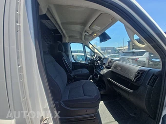 2025 Ram ProMaster 2500 Cargo Van Tradesman w/Passenger Seat Low Roof 136.0" WB - miniatura 8