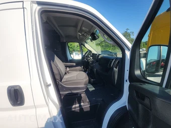 2025 Ram ProMaster 2500 Cargo Van Tradesman w/Passenger Seat Low Roof 136.0" WB - miniatura 8