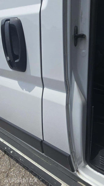2025 Ram ProMaster 2500 Cargo Van Tradesman w/Passenger Seat Low Roof 136.0" WB - miniatura 26