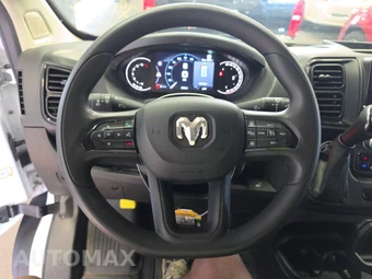 2025 Ram ProMaster 2500 Cargo Van Tradesman w/Passenger Seat Low Roof 136.0" WB - miniatura 10