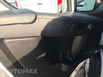 2025 Ram ProMaster 2500 Cargo Van Tradesman w/Passenger Seat Low Roof 136.0" WB - miniatura 9