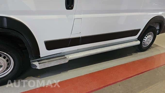2025 Ram ProMaster 2500 Cargo Van Tradesman w/Passenger Seat Low Roof 136.0" WB - miniatura 38