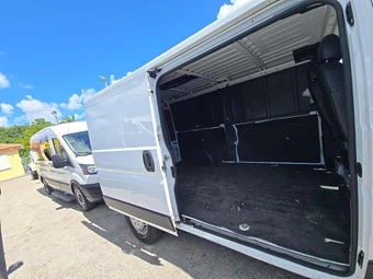 2025 Ram ProMaster 2500 Cargo Van Tradesman w/Passenger Seat Low Roof 136.0" WB - miniatura 16
