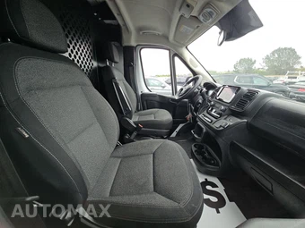 2025 Ram ProMaster 2500 Cargo Van Tradesman w/Passenger Seat Low Roof 136.0" WB - miniatura 8