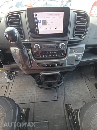 2025 Ram ProMaster 2500 Cargo Van Tradesman w/Passenger Seat Low Roof 136.0" WB - miniatura 11