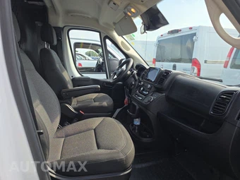 2025 Ram ProMaster 2500 Cargo Van Tradesman w/Passenger Seat Low Roof 136.0" WB - miniatura 8