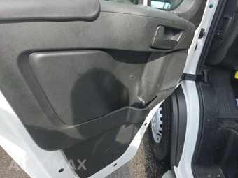2025 Ram ProMaster 2500 Cargo Van Tradesman w/Passenger Seat Low Roof 136.0" WB - miniatura 9