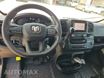 2025 Ram ProMaster 2500 Cargo Van Tradesman w/Passenger Seat Low Roof 136.0" WB - miniatura 11