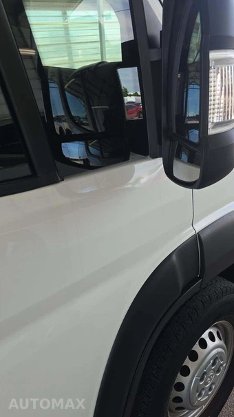 2025 Ram ProMaster 2500 Cargo Van Tradesman w/Passenger Seat Low Roof 136.0" WB - miniatura 18