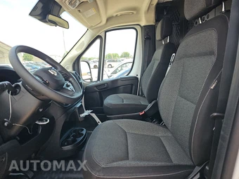 2025 Ram ProMaster 2500 Cargo Van Tradesman w/Passenger Seat Low Roof 136.0" WB - miniatura 7