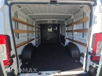 2025 Ram ProMaster 2500 Cargo Van Tradesman w/Passenger Seat Low Roof 136.0" WB - miniatura 15