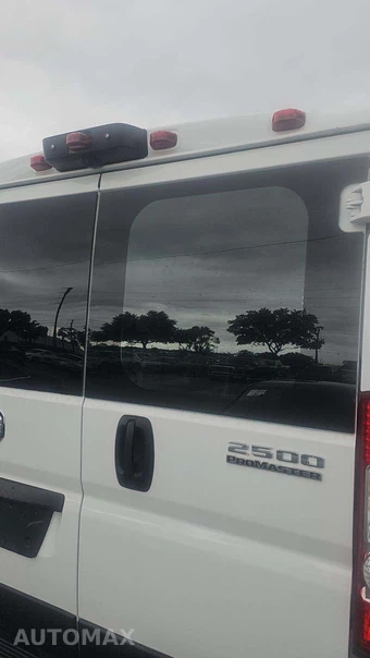 2025 Ram ProMaster 2500 Cargo Van Tradesman w/Passenger Seat Low Roof 136.0" WB - miniatura 26