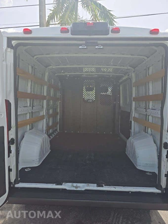2025 Ram ProMaster 2500 Cargo Van Tradesman w/Passenger Seat Low Roof 136.0" WB - miniatura 14
