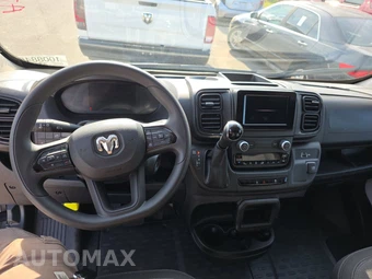 2025 Ram ProMaster 2500 Cargo Van Tradesman w/Passenger Seat Low Roof 136.0" WB - miniatura 11