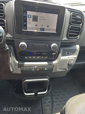 2025 Ram ProMaster 2500 Cargo Van Tradesman w/Passenger Seat Low Roof 136.0" WB - miniatura 11