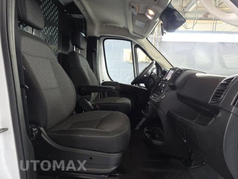 2025 Ram ProMaster 2500 Cargo Van Tradesman w/Passenger Seat Low Roof 136.0" WB - miniatura 8
