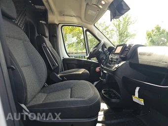 2025 Ram ProMaster 2500 Cargo Van Tradesman w/Passenger Seat Low Roof 136.0" WB - miniatura 8